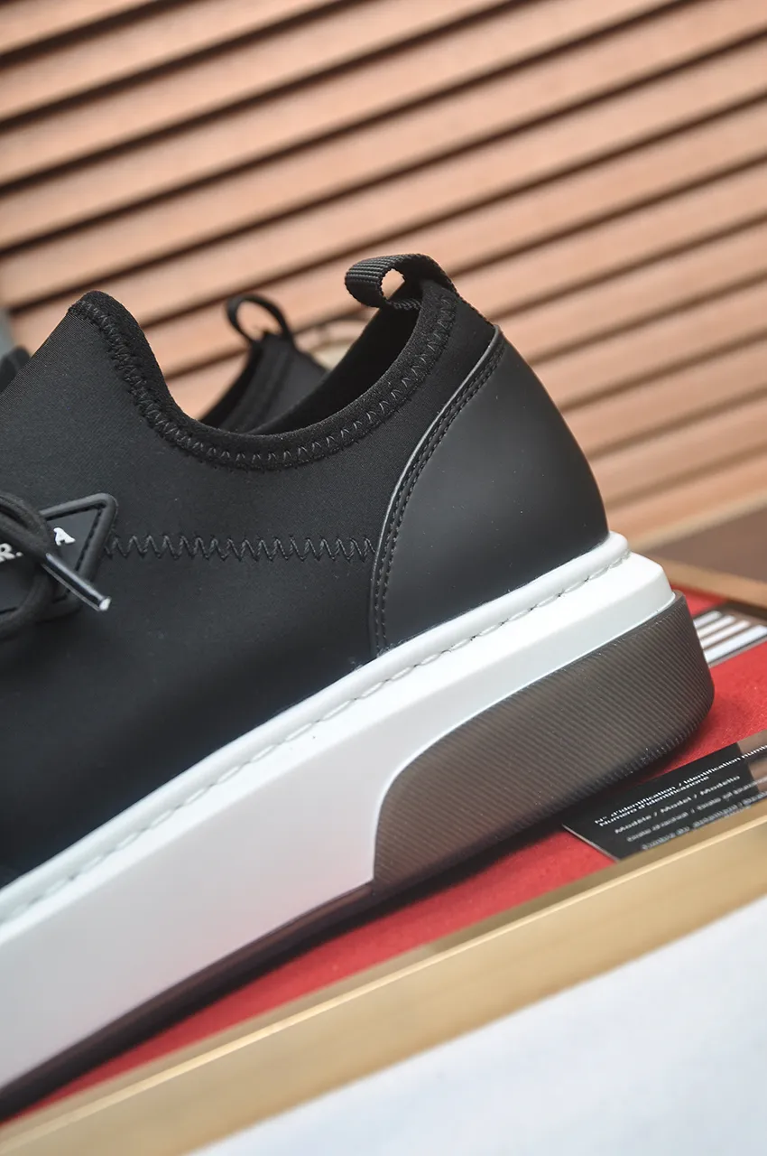 Men's shoes 💰580💶【PRADA】Top original, new season, high quality original goods, top imported calfskin with original imported glue, imported cowhide inside with original cowhide feet, original outsole! Quality guaranteed! Code 38-45 (45 customized)